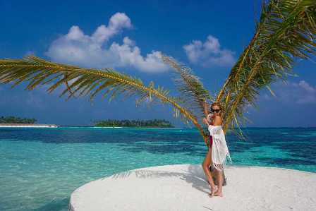 Прекрасные белые пляжи Мальдивских островов: путешествие в раю
